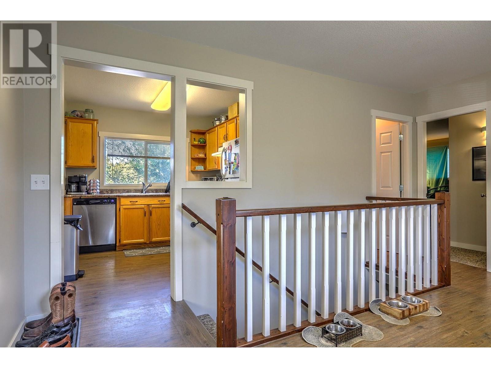 3035 Pleasant Valley Road