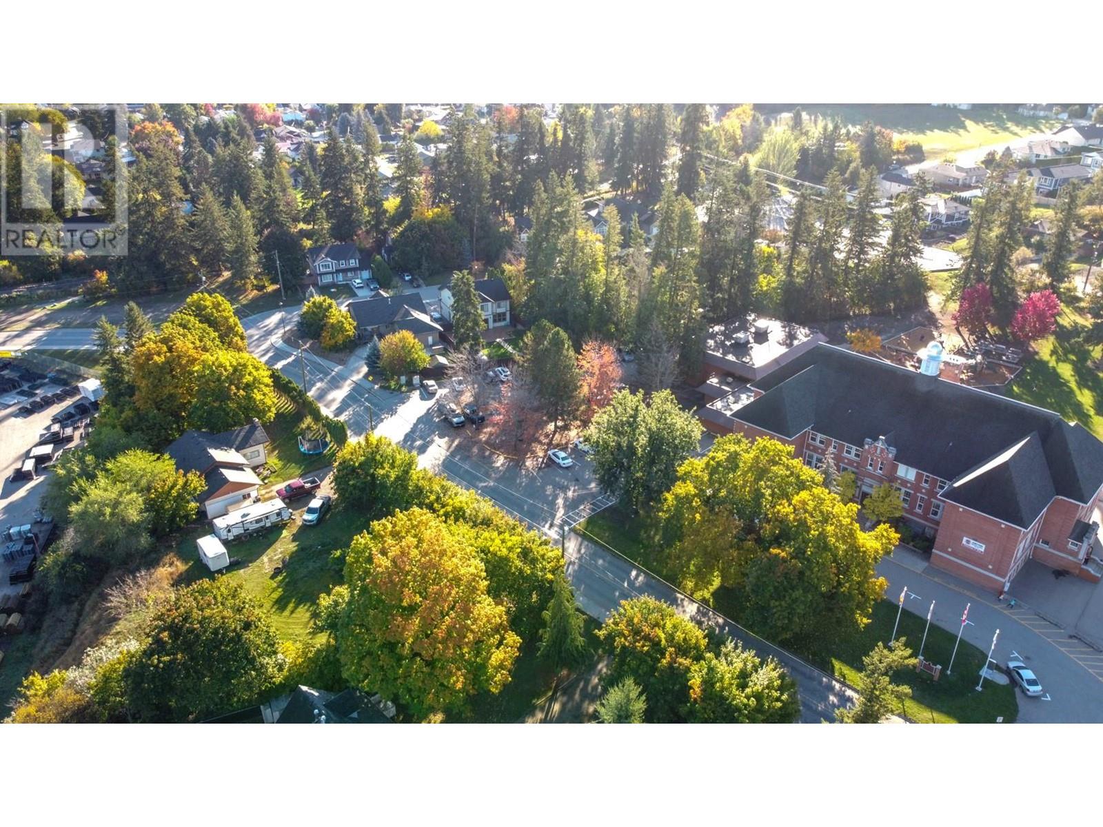 3035 Pleasant Valley Road