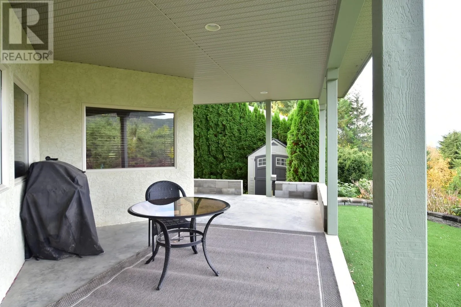 2597 Grandview Place