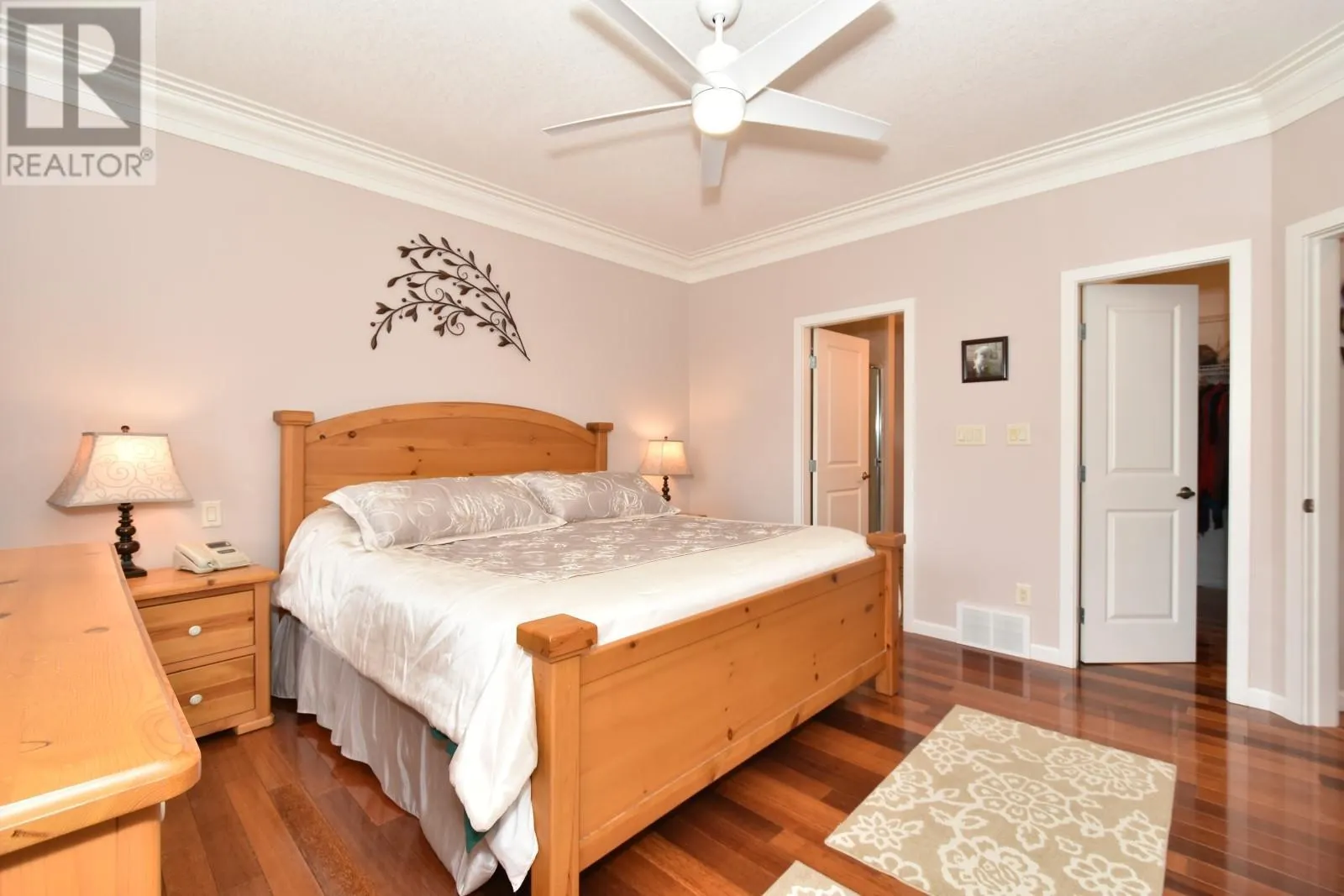2597 Grandview Place