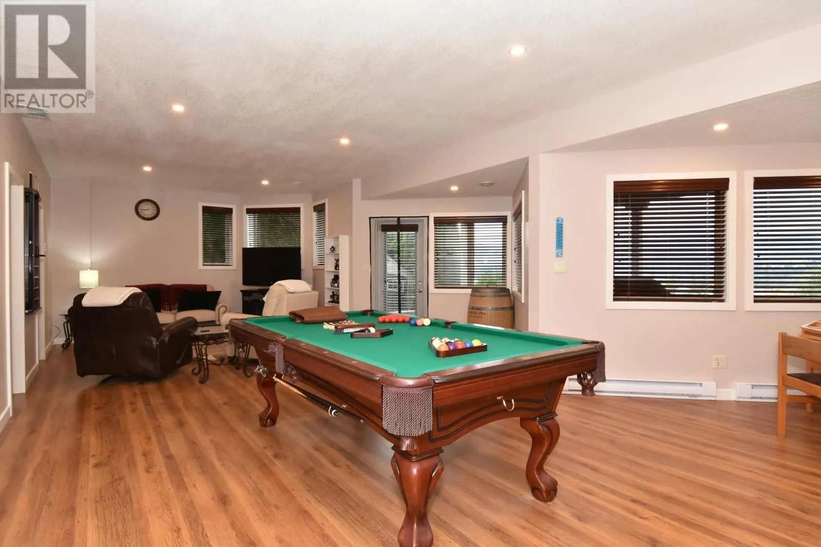 2597 Grandview Place
