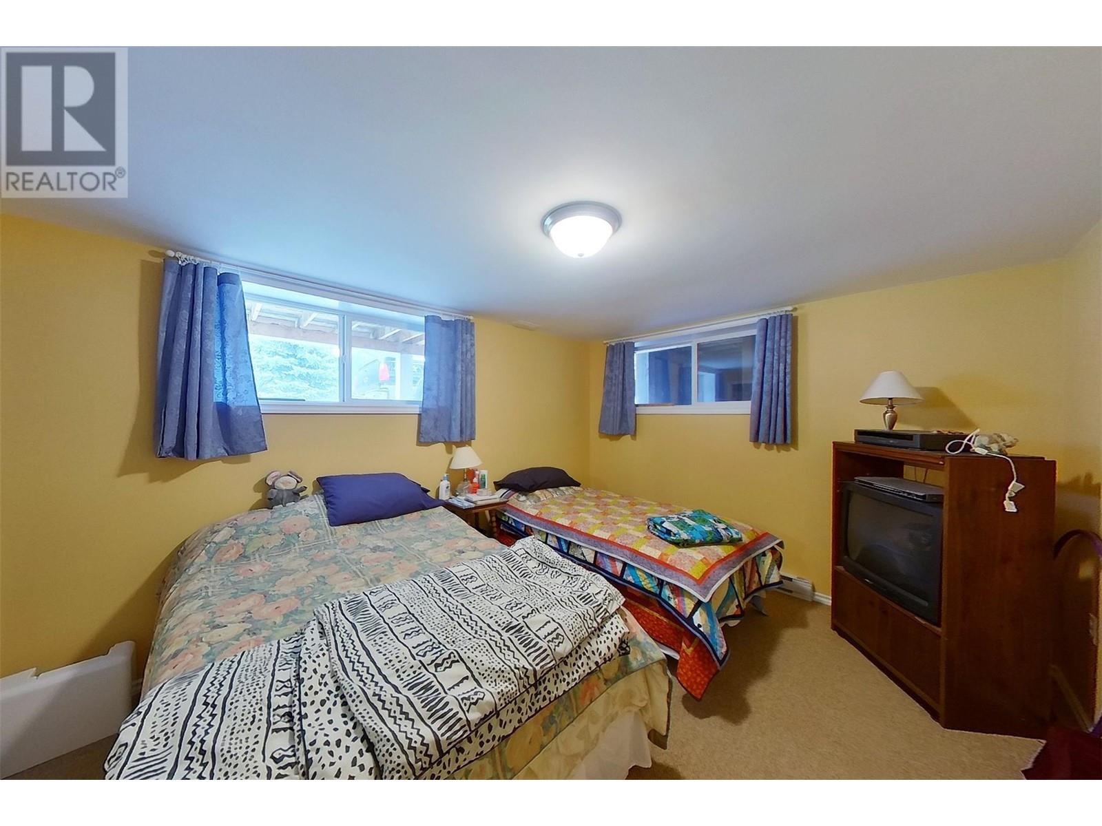 2720 Salmon River Road