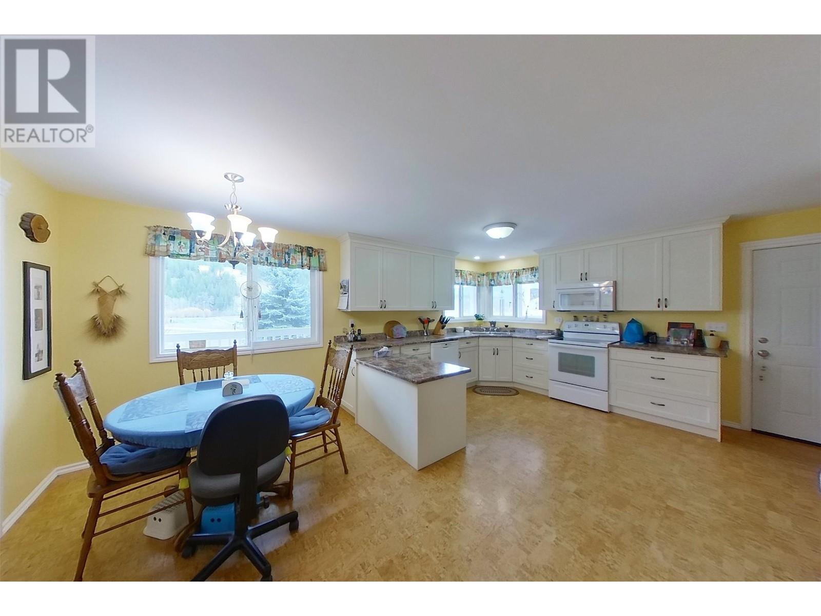 2720 Salmon River Road