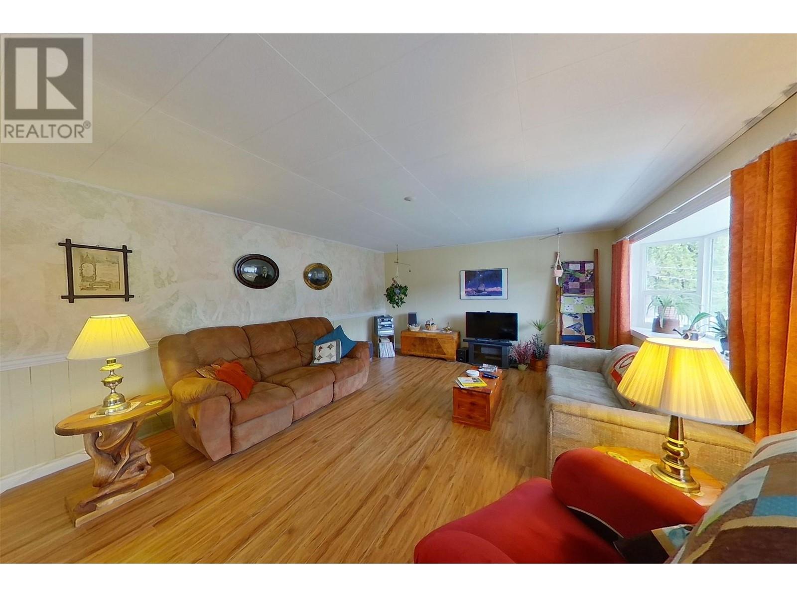 2720 Salmon River Road
