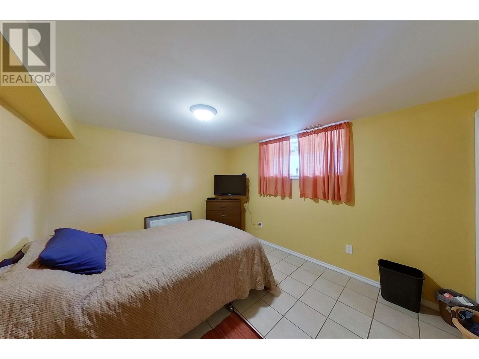 2720 Salmon River Road