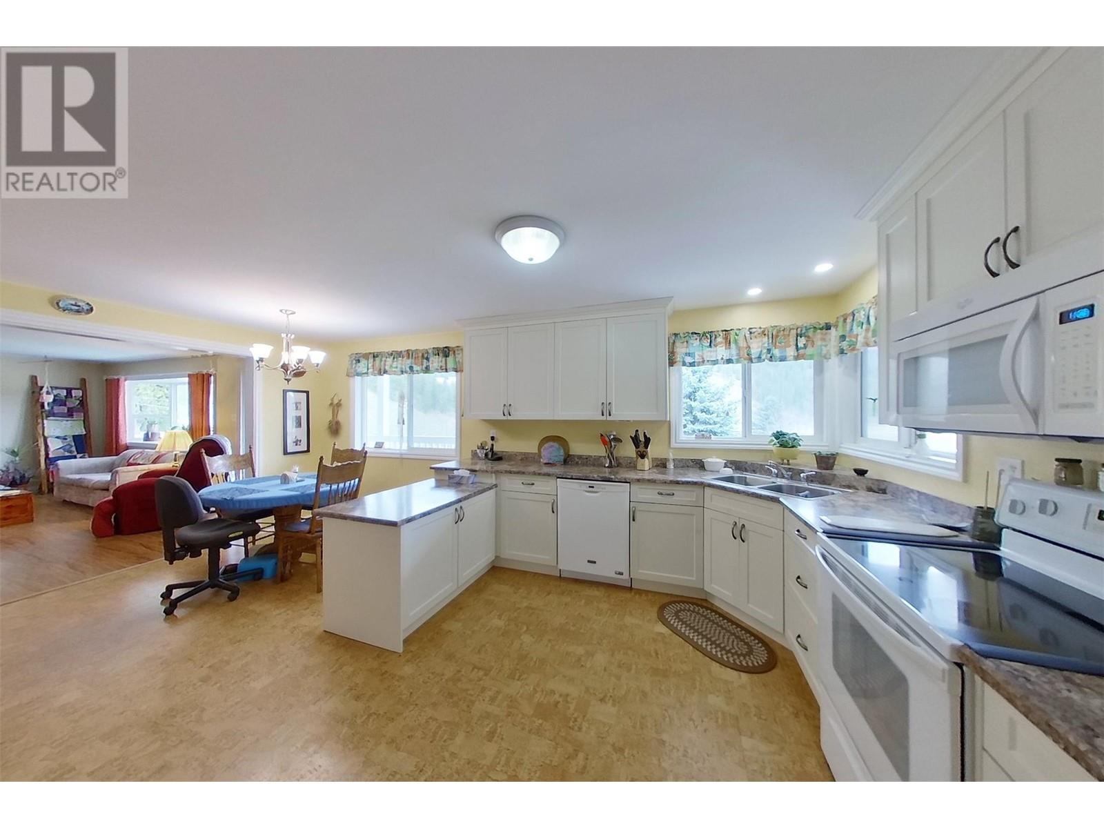 2720 Salmon River Road