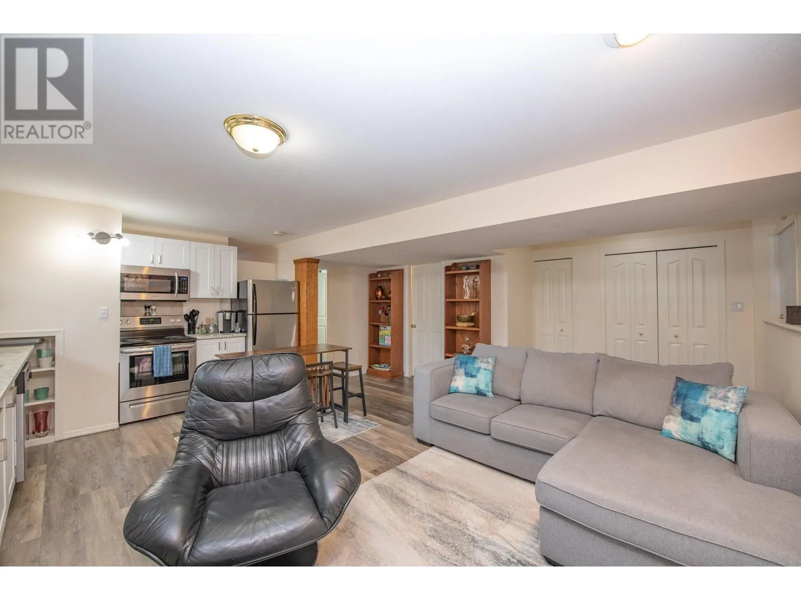 7706 Giles Drive