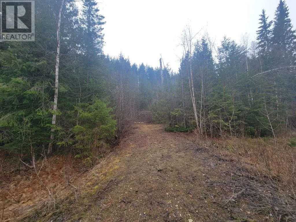 28 Gardom Lake Road
