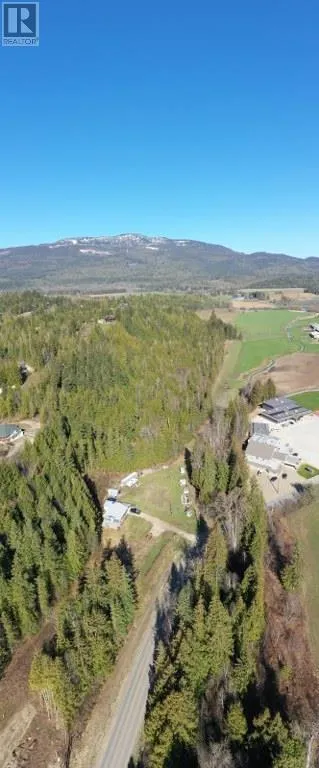 28 Gardom Lake Road