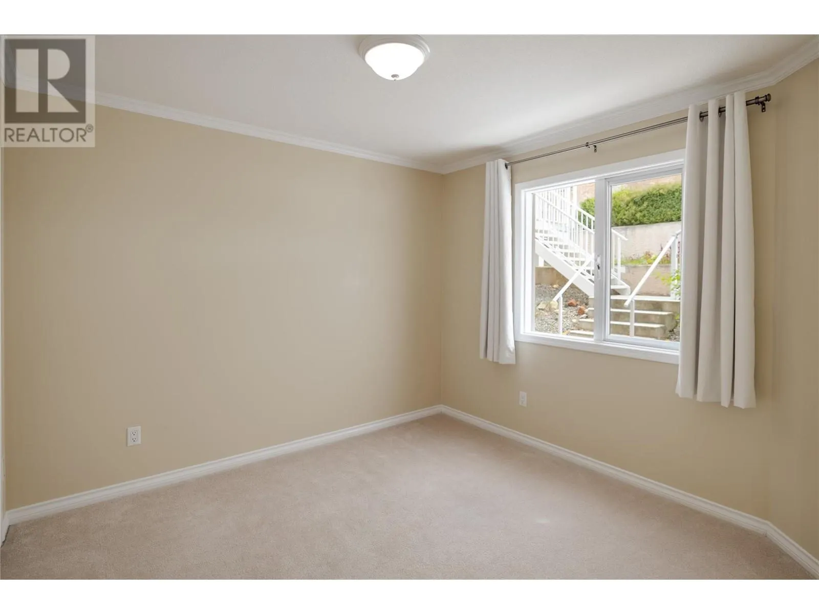4630 Ponderosa Drive Unit# 113
