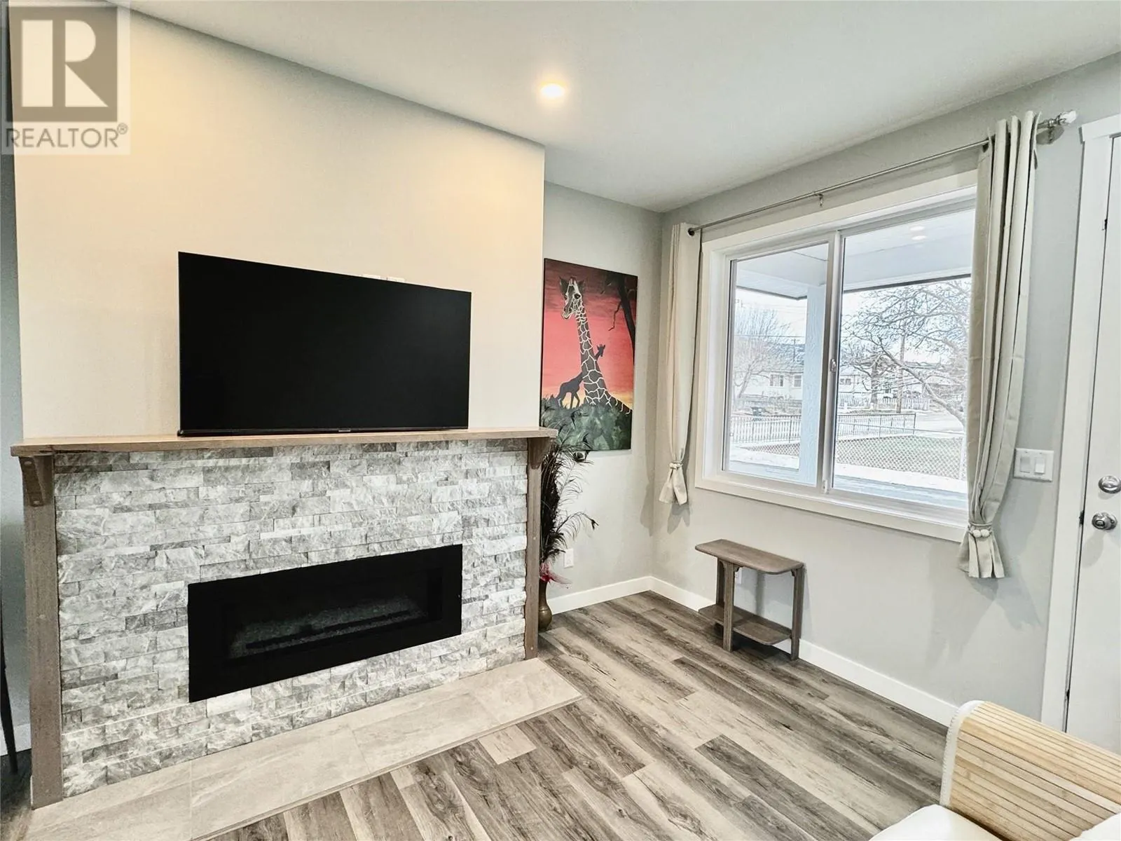 5830 OKANAGAN Street Unit# 102