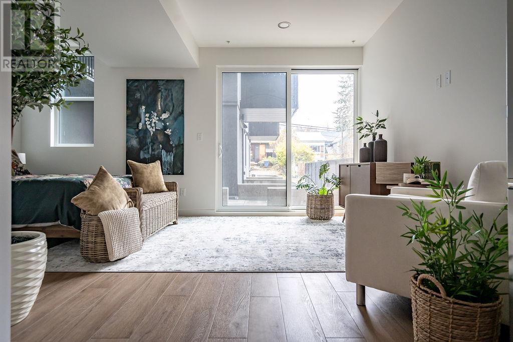 514 VICTORIA Street Unit# 209