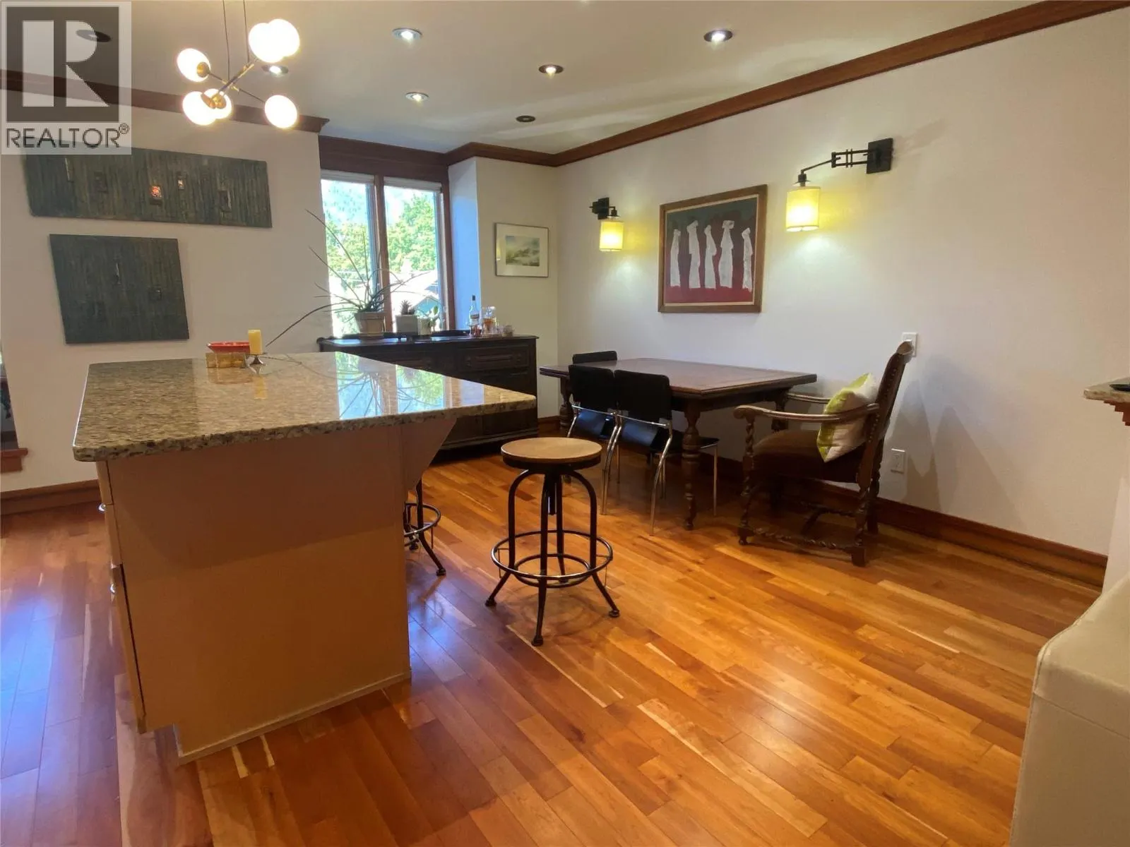 509 CARBONATE Street