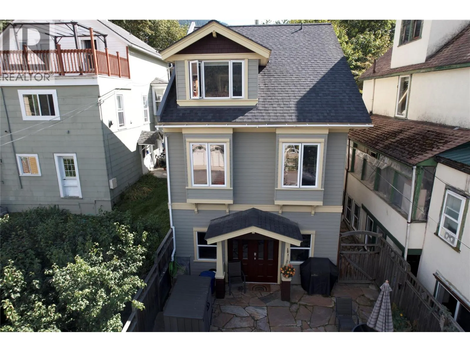509 CARBONATE Street