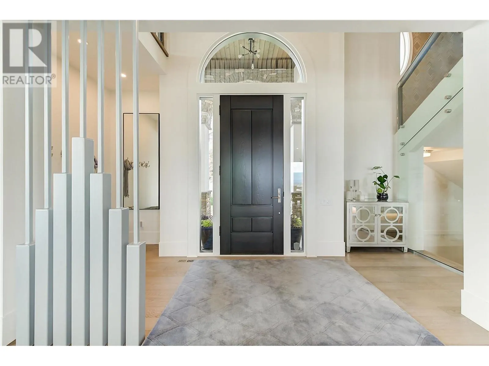1520 Vineyard Drive