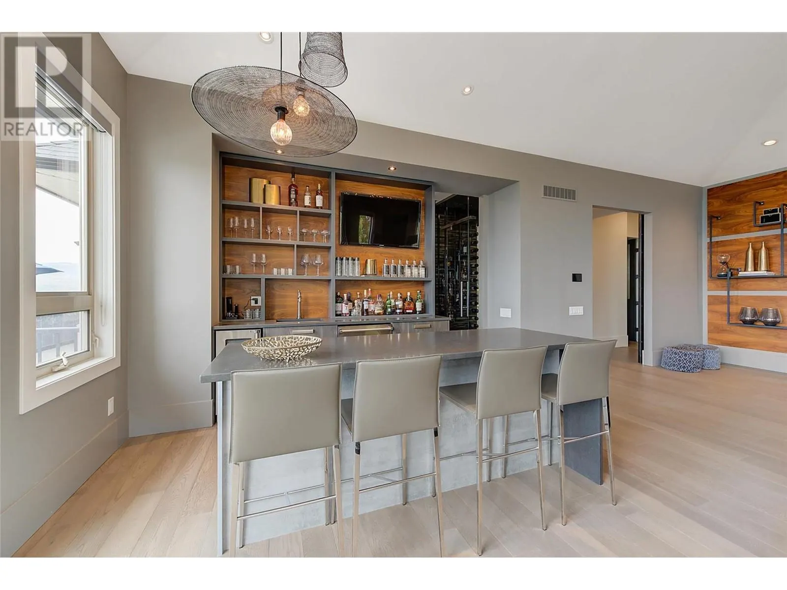 1520 Vineyard Drive