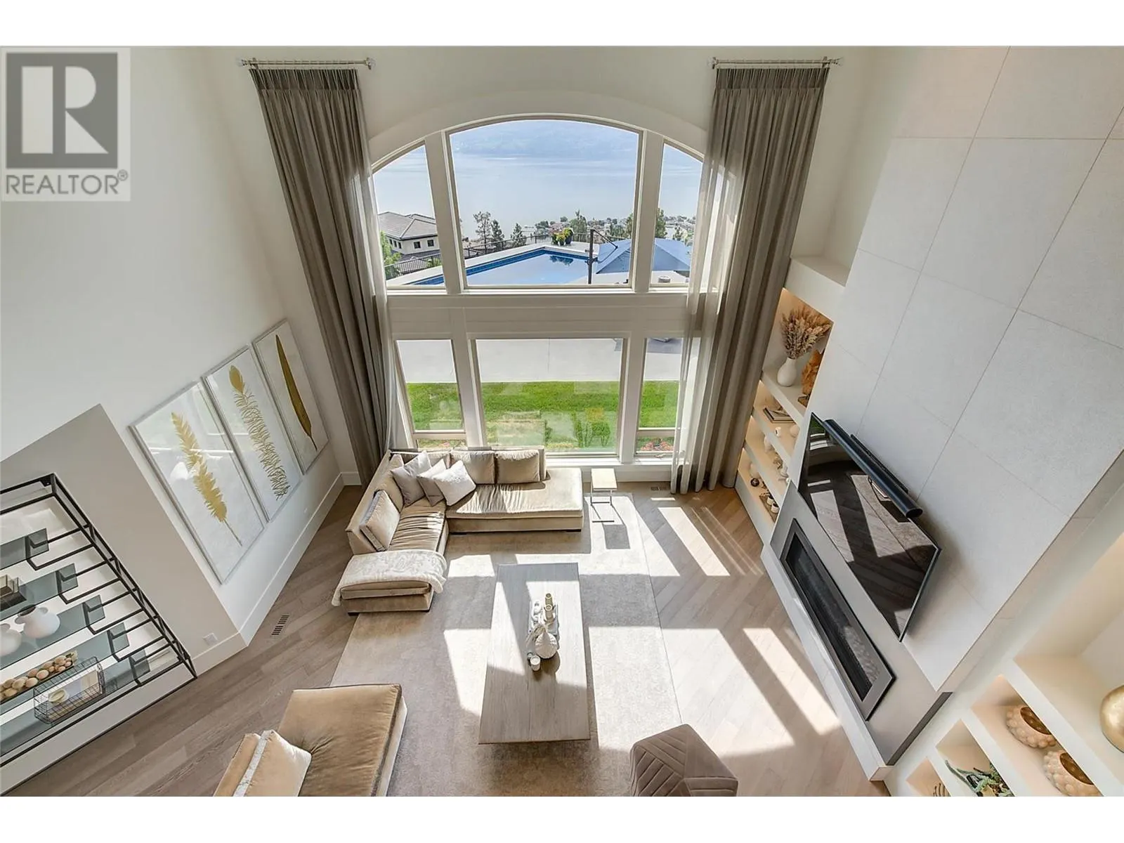 1520 Vineyard Drive