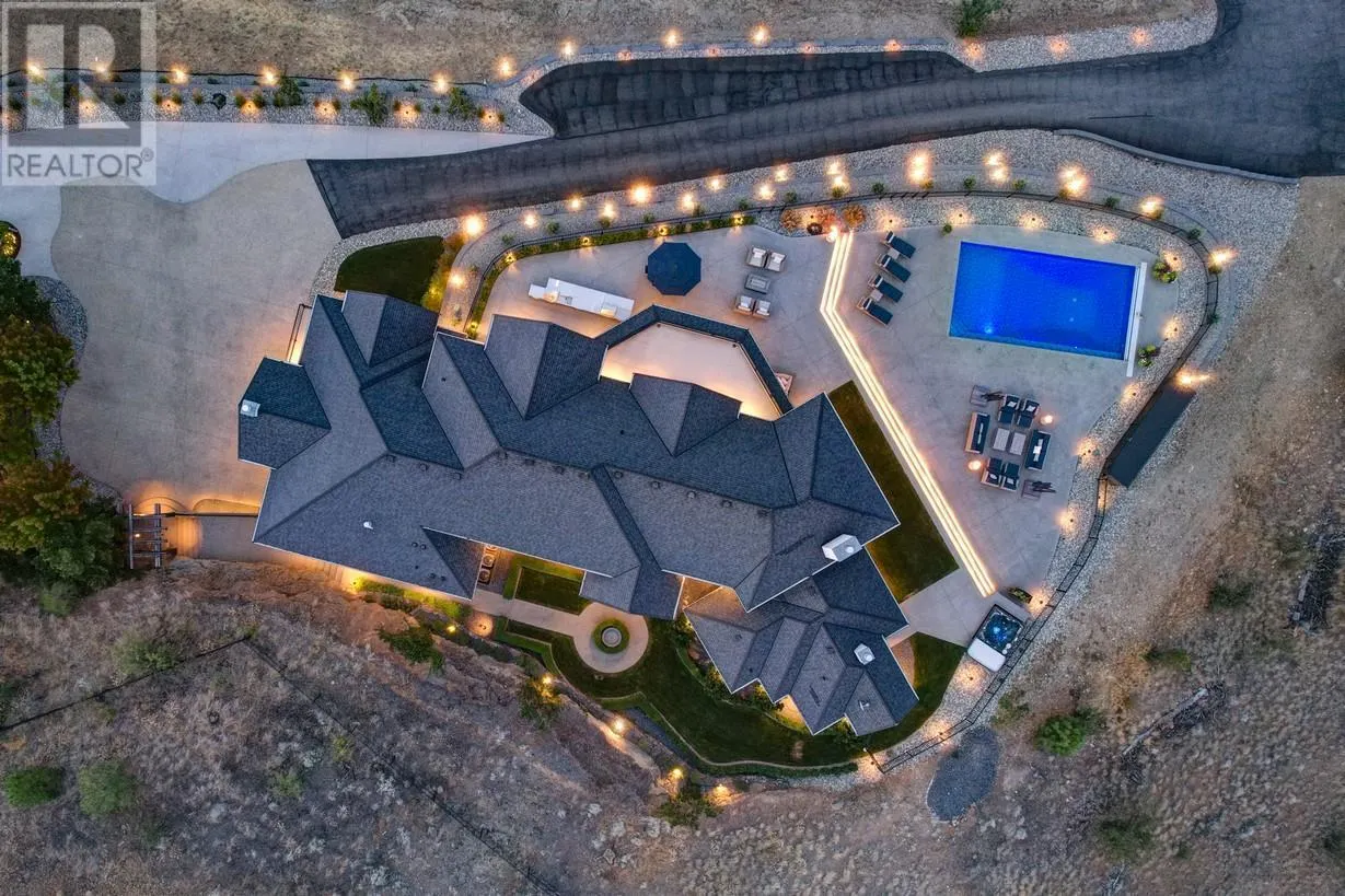 1520 Vineyard Drive