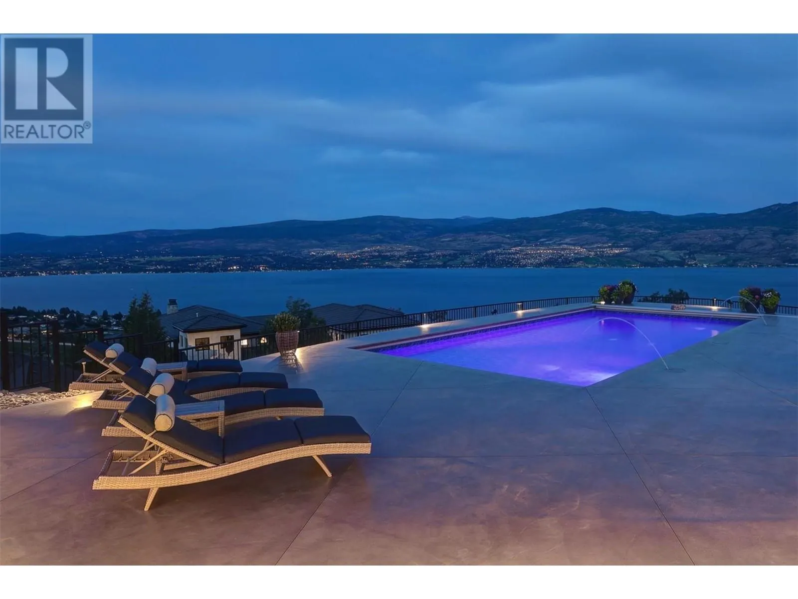1520 Vineyard Drive