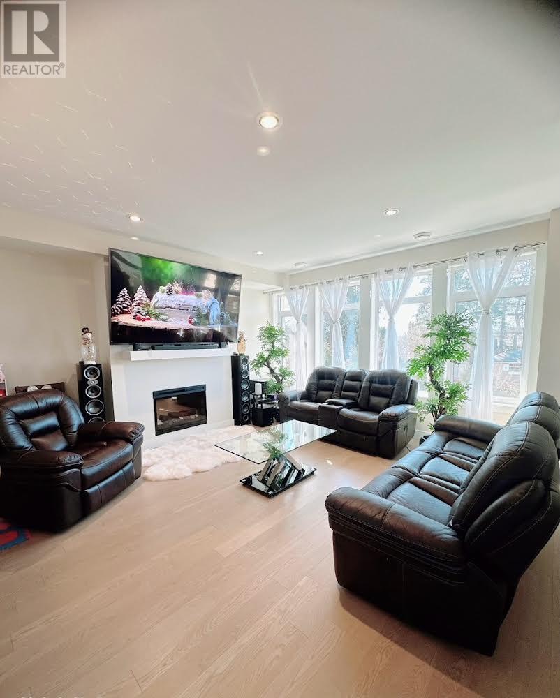 1102 Cameron Avenue Unit# 26