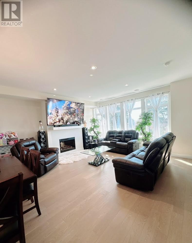 1102 Cameron Avenue Unit# 26