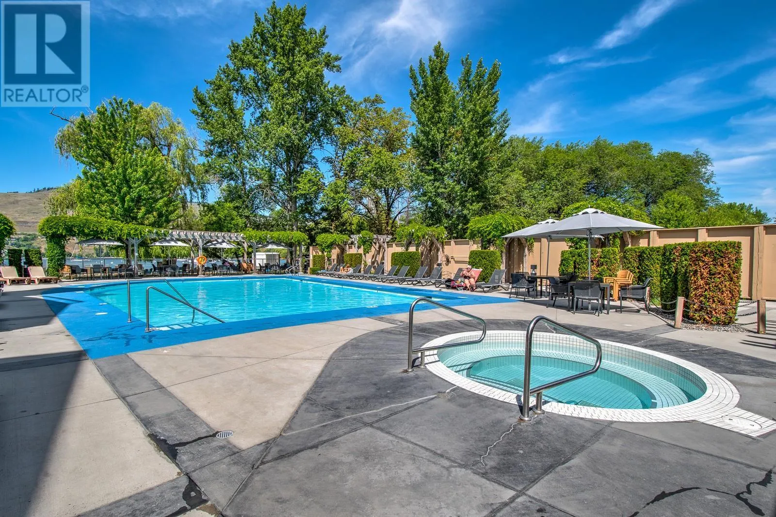 7343 Okanagan Landing Road Unit# 2402