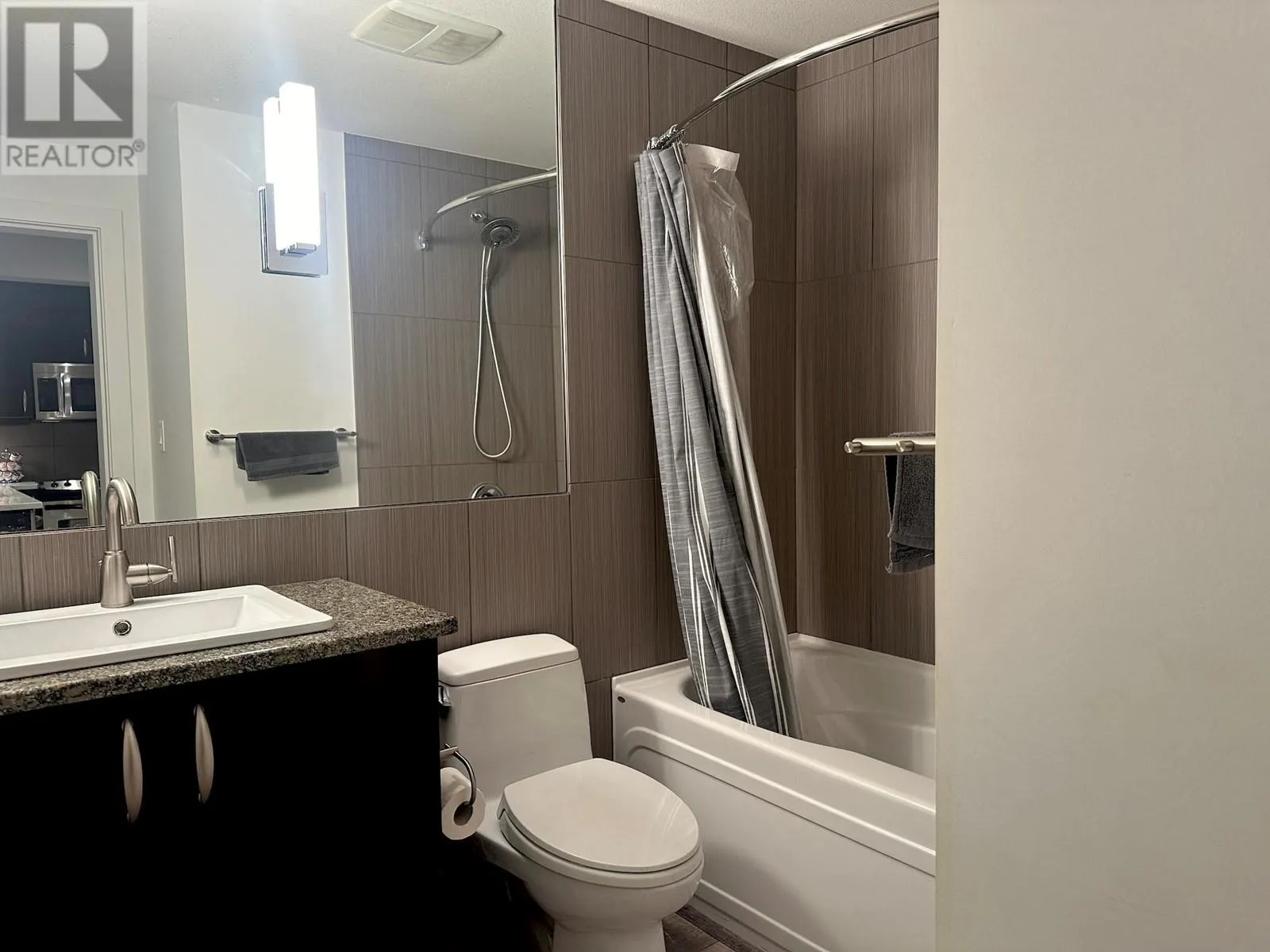 7343 Okanagan Landing Road Unit# 2402
