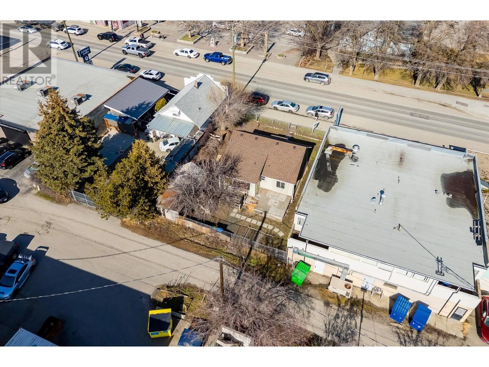 2465 Main Street