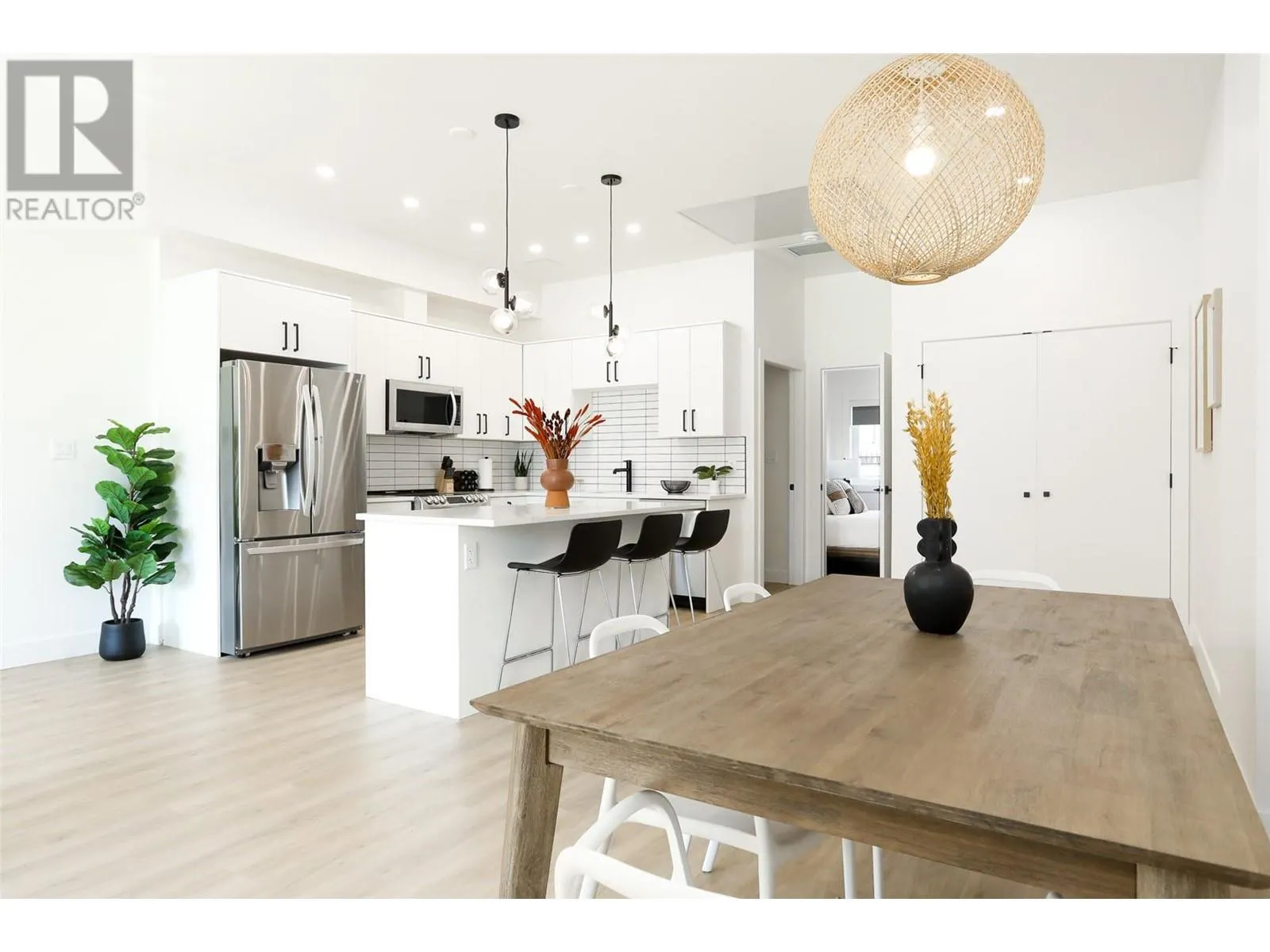 850 RAILWAY Lane Unit# 103