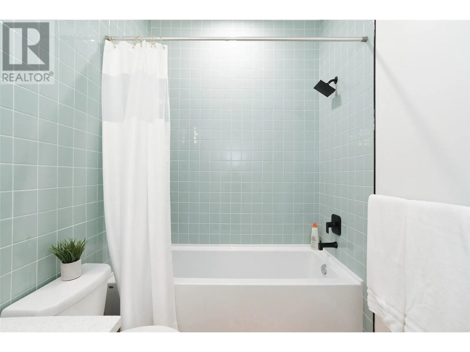 850 RAILWAY Lane Unit# 103