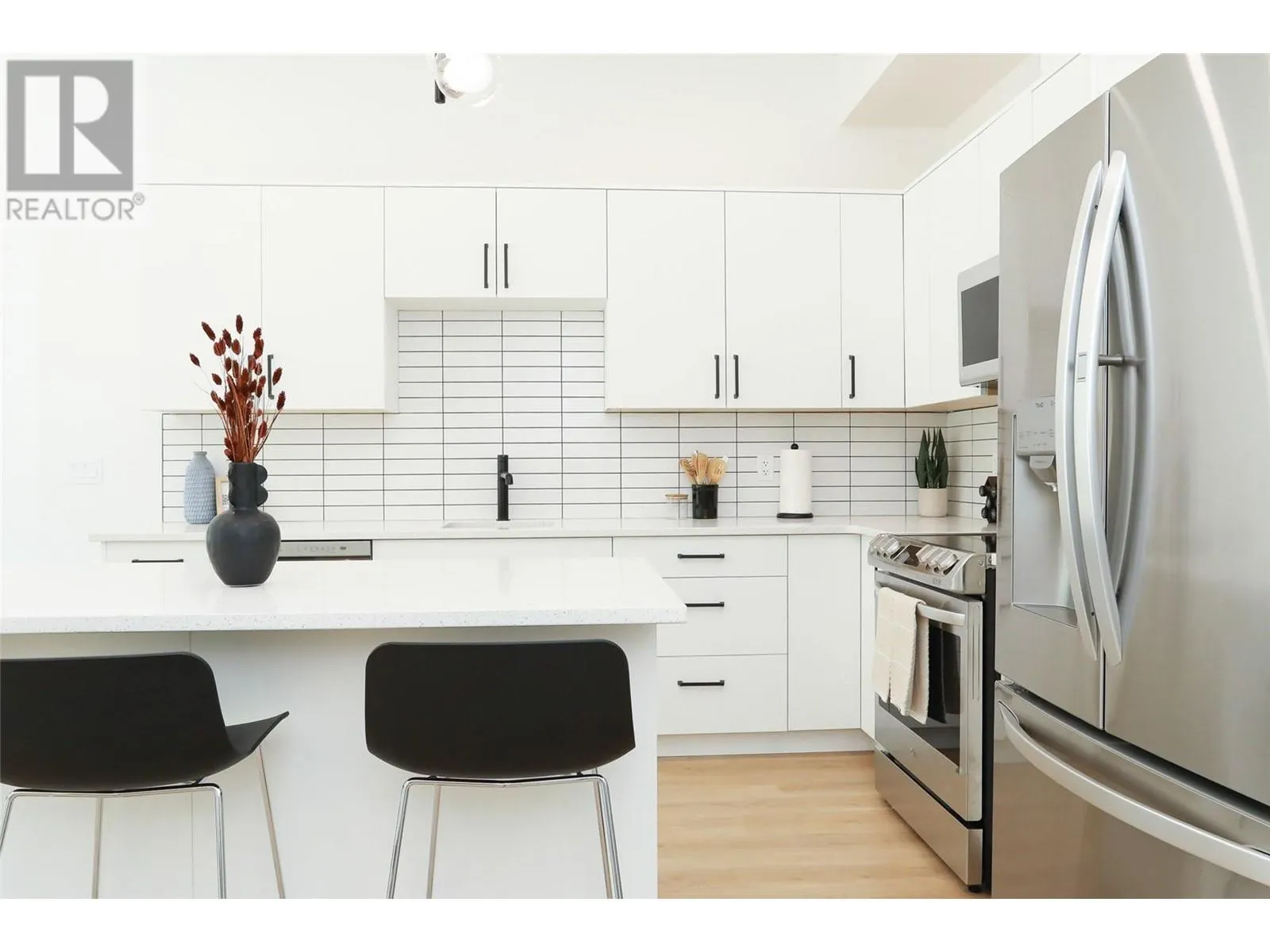 850 Railway Lane Unit# 106