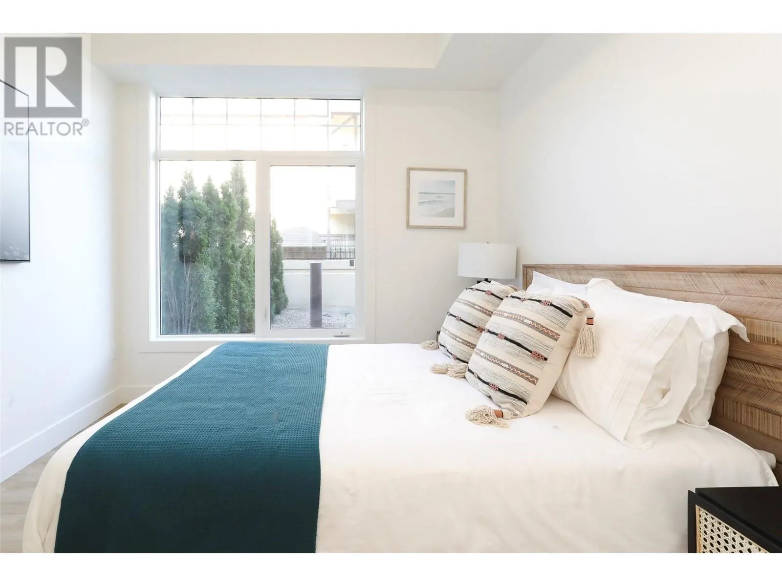 850 Railway Lane Unit# 106