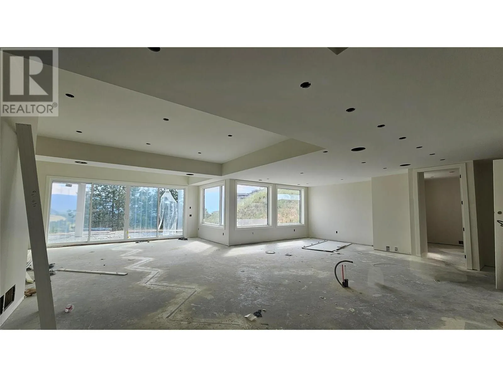 1122 Carnoustie Drive