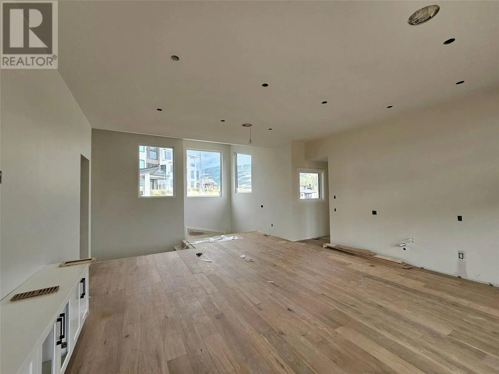 1122 Carnoustie Drive