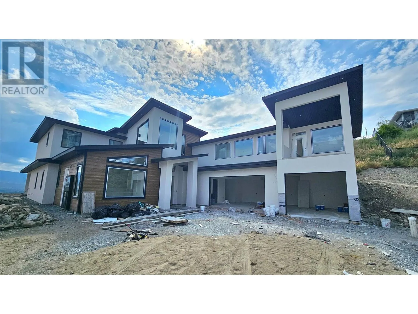 1122 Carnoustie Drive
