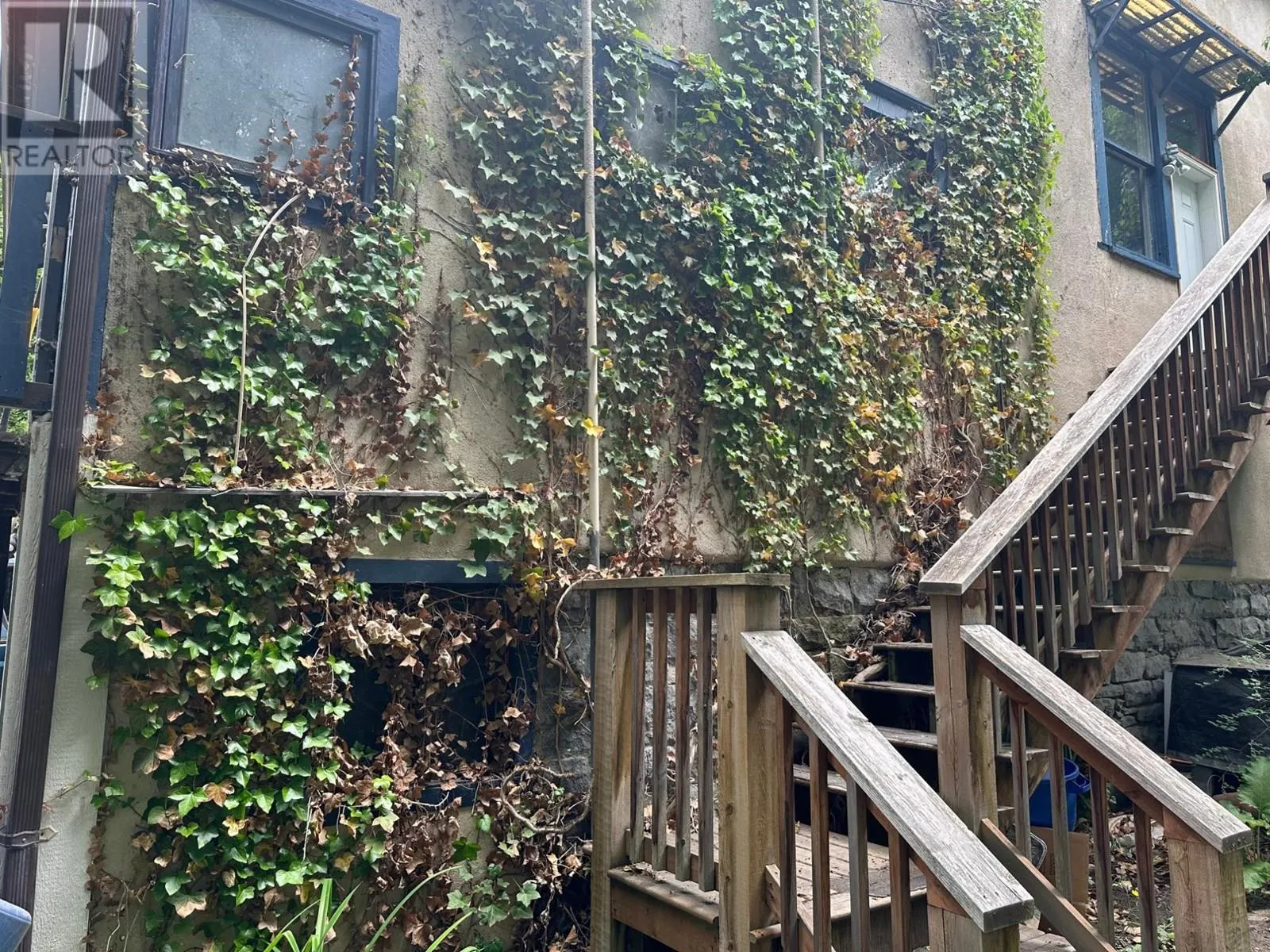 815 BAKER Street