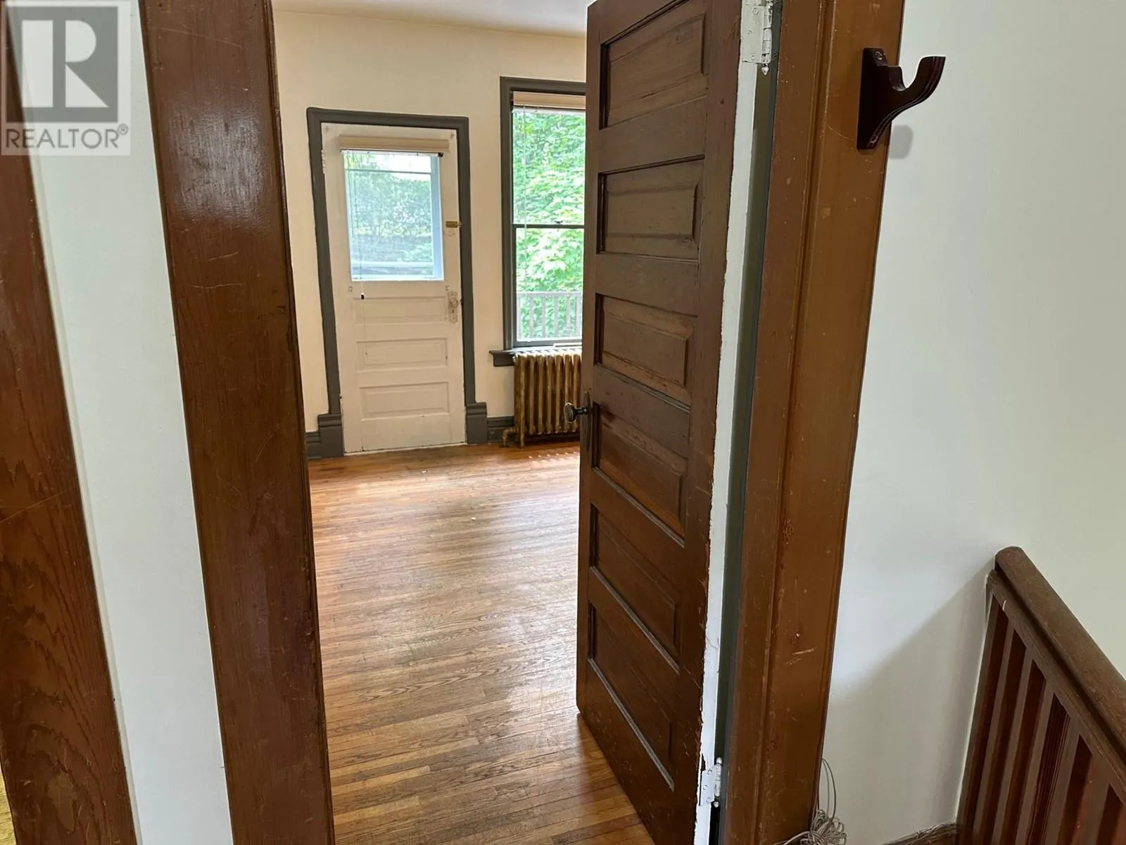 815 BAKER Street