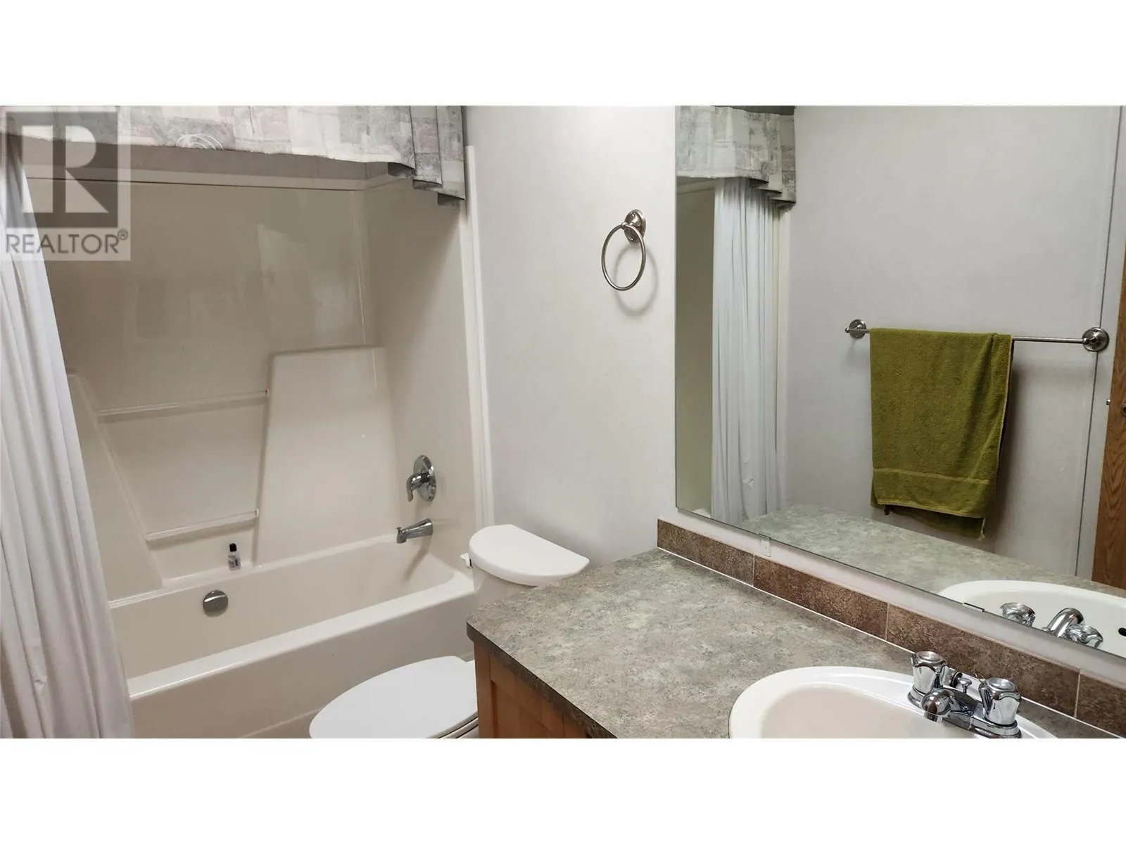 1518 Hwy 3a Unit# 15