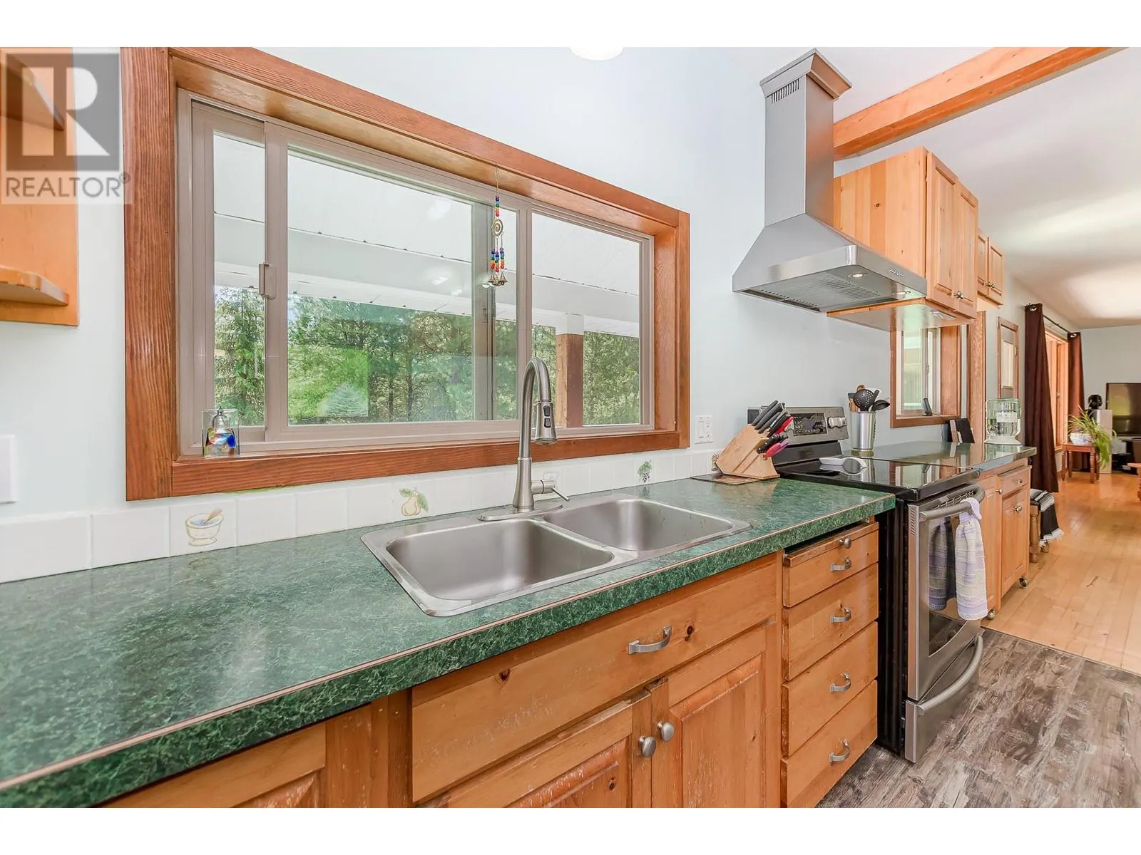 2510 Samuelson Road