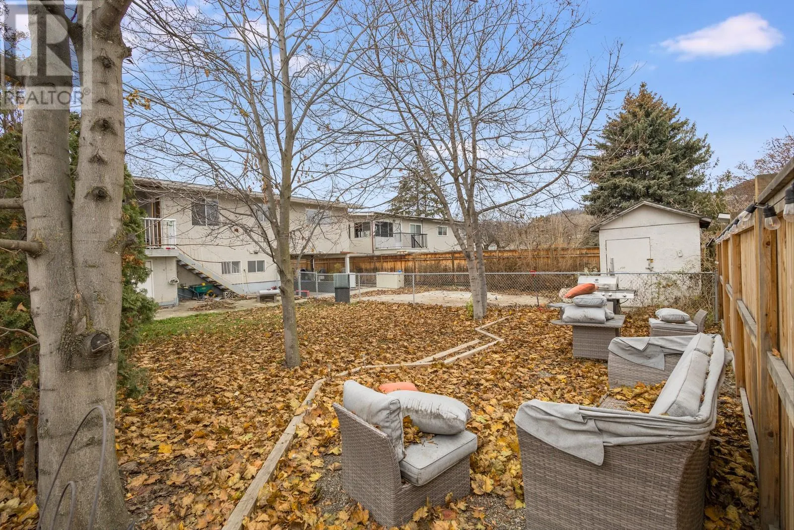 1387 Gordon Drive