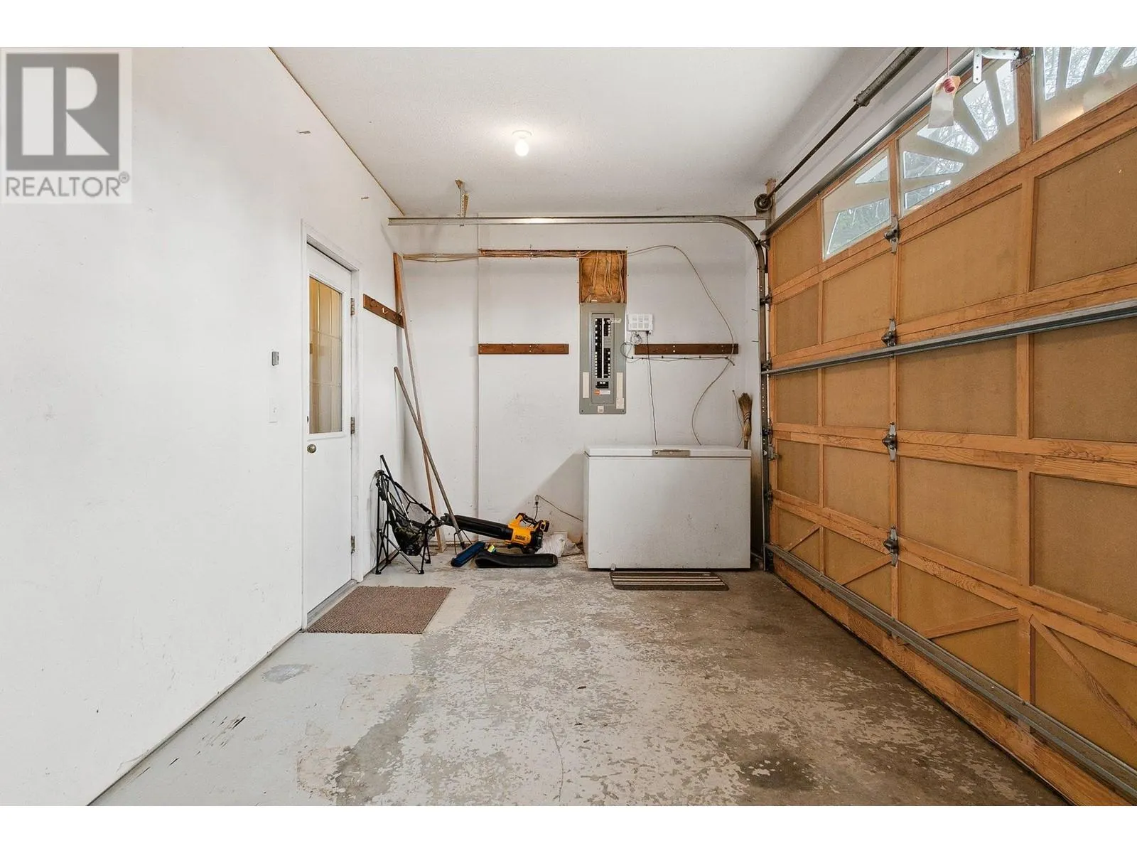 3281 Juniper Drive