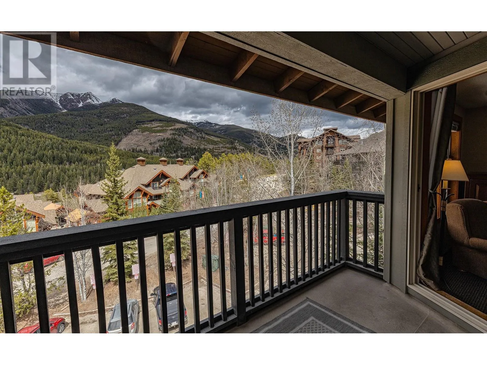 2050 Summit Drive Unit# 306