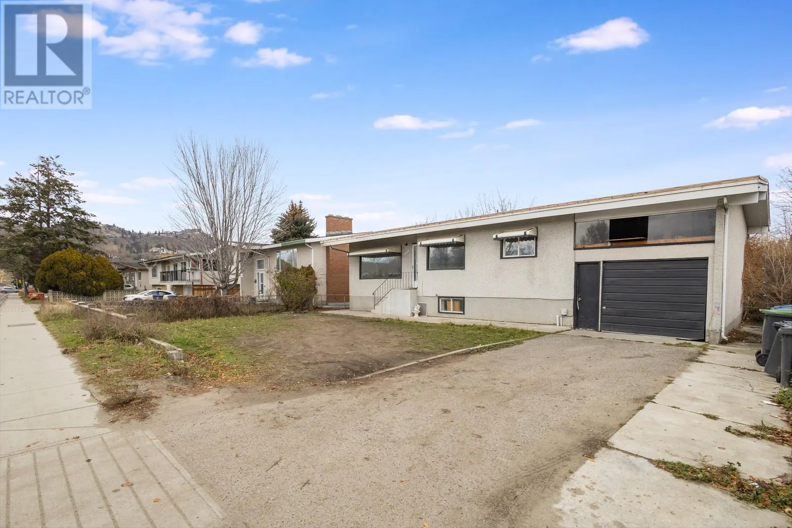 1395 Gordon Drive