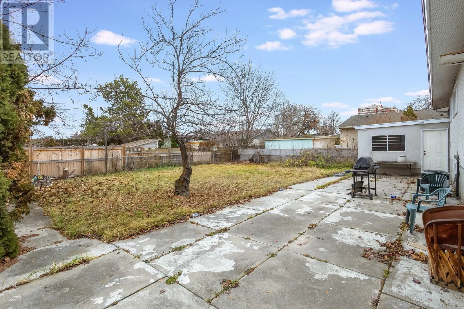 1395 Gordon Drive