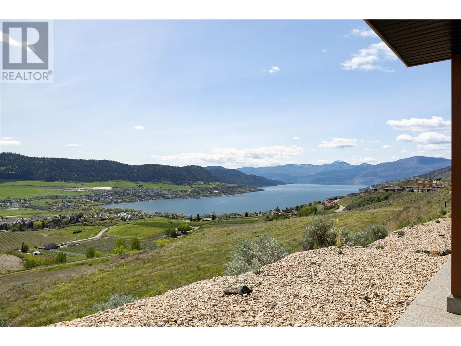 595 Vineyard Way N Unit# 9