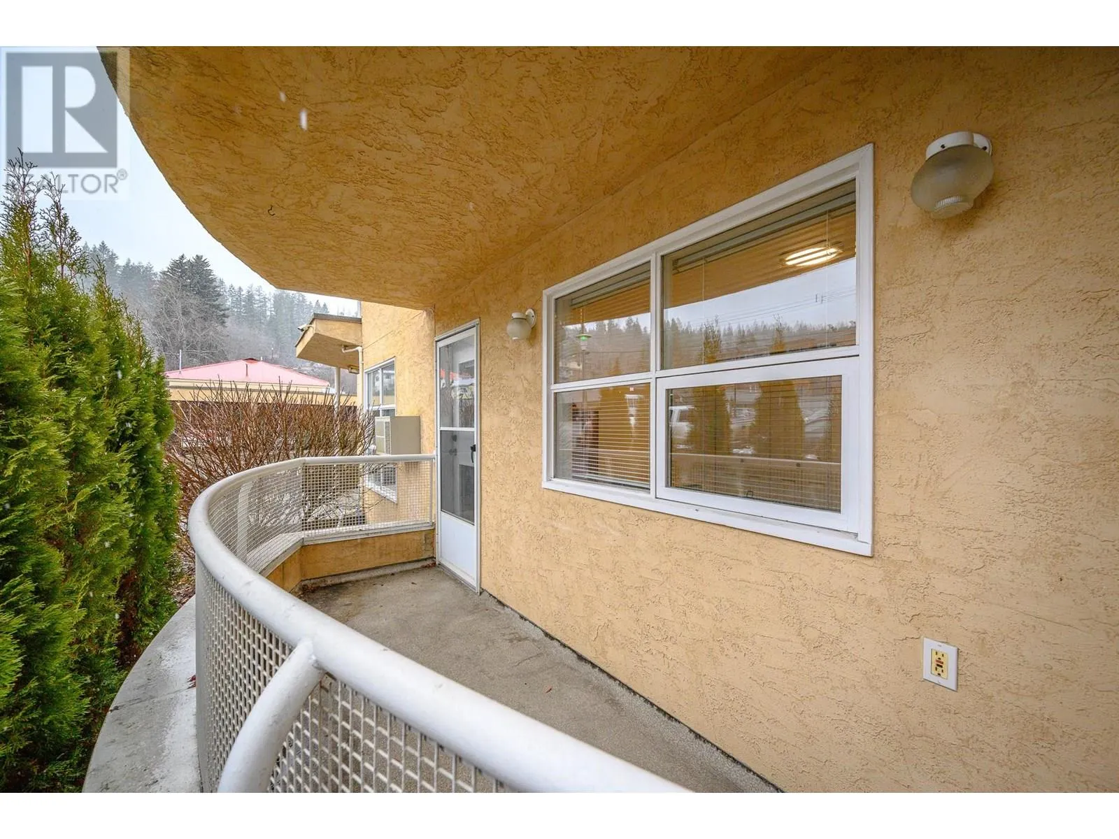 703 Granville Avenue Unit# 104 Lot# 4