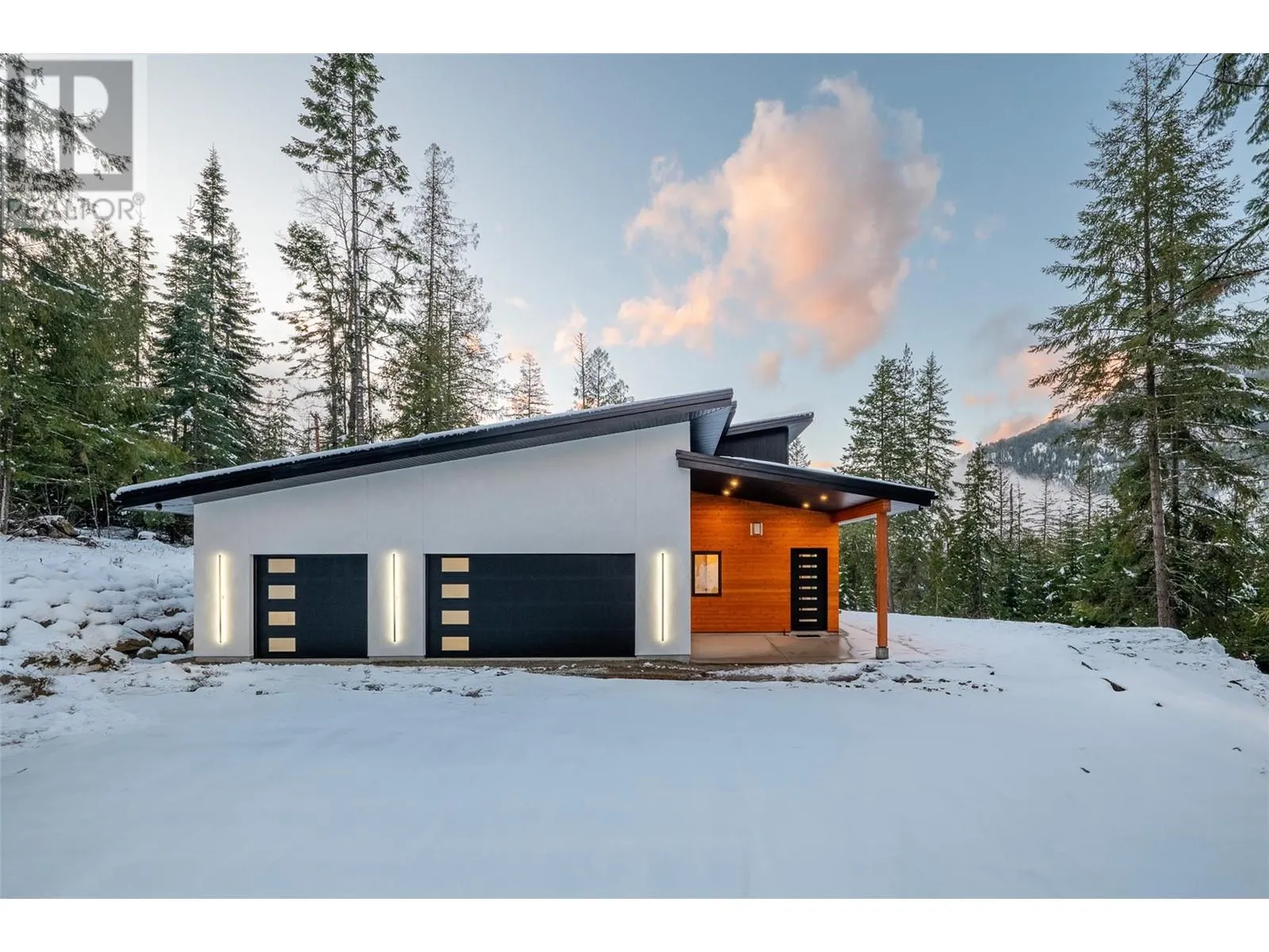 1350 Kai Road