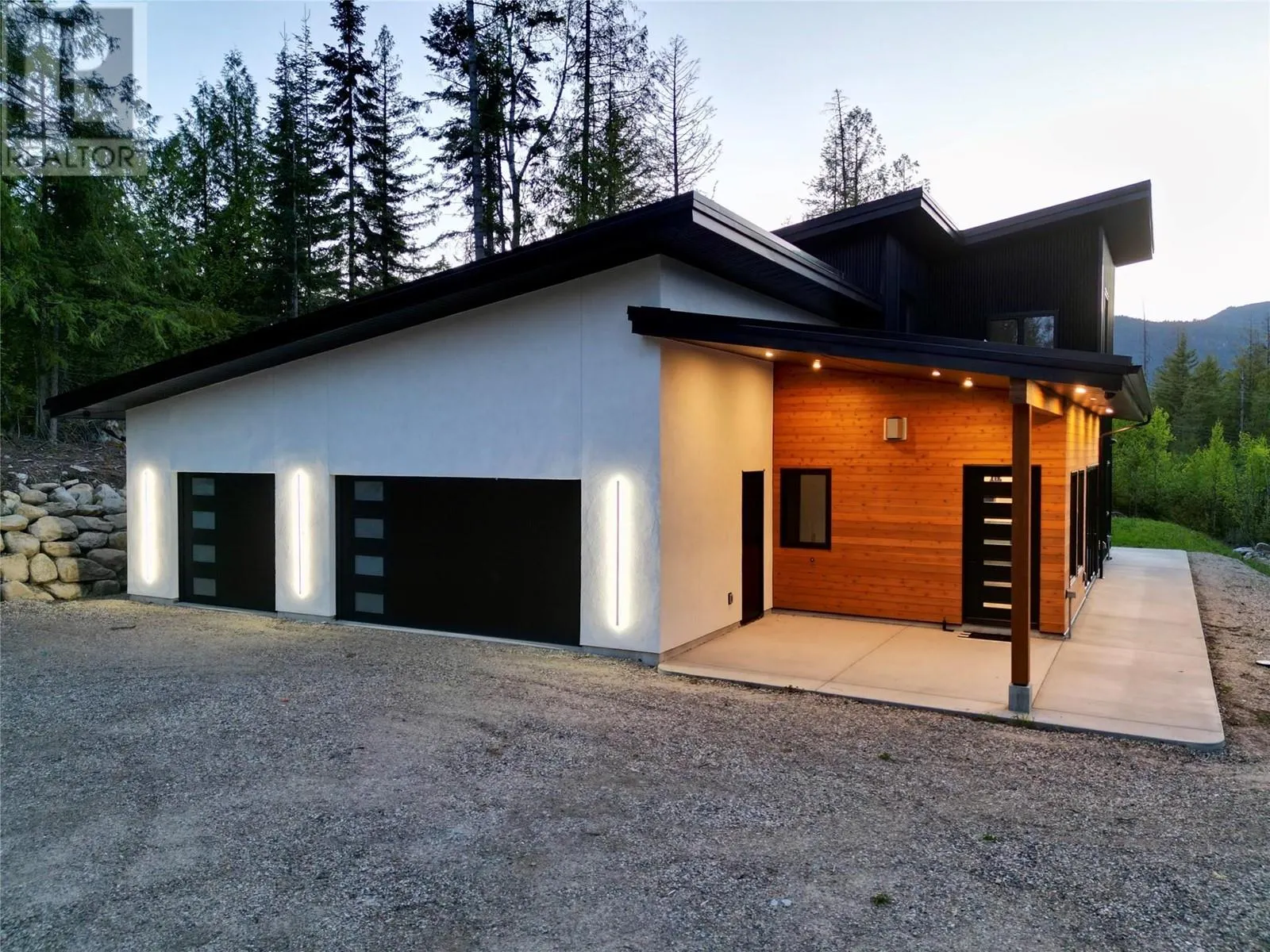 1350 Kai Road