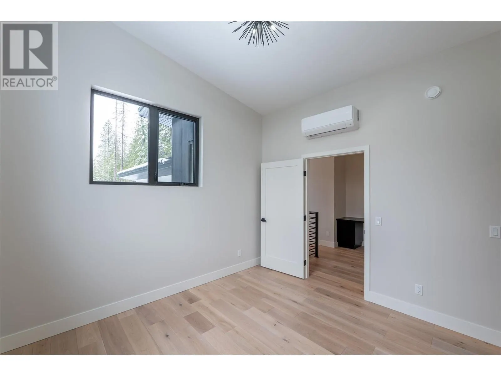 1350 Kai Road