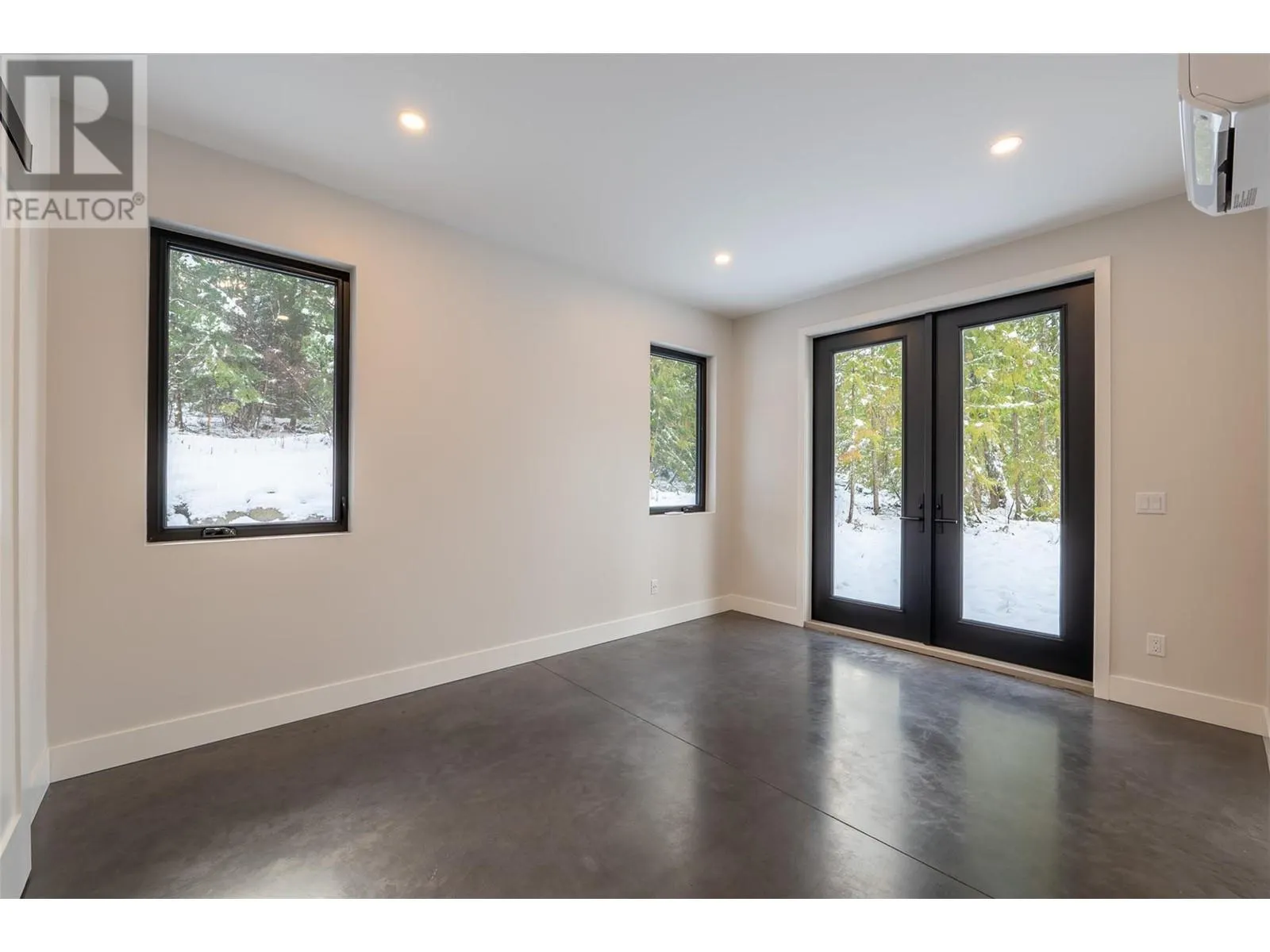 1350 Kai Road